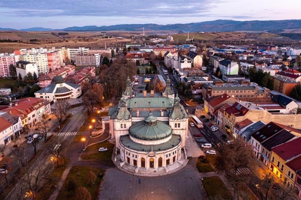 Apartman Ala Spišská Nová Ves Bagian luar foto