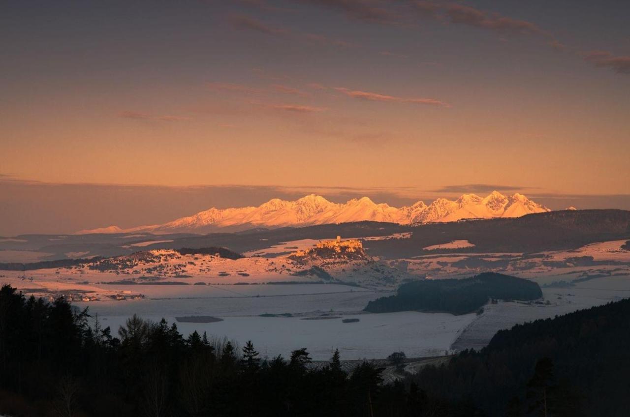 Apartman Ala Spišská Nová Ves Bagian luar foto
